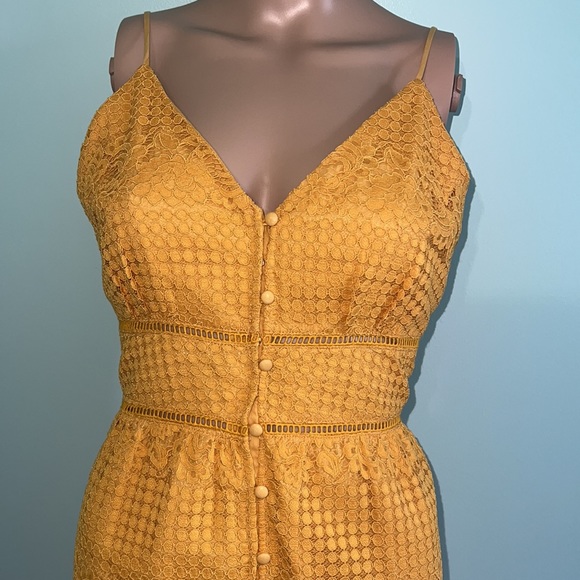 ⭐️ Gianni Bini Sundress - Picture 5 of 13